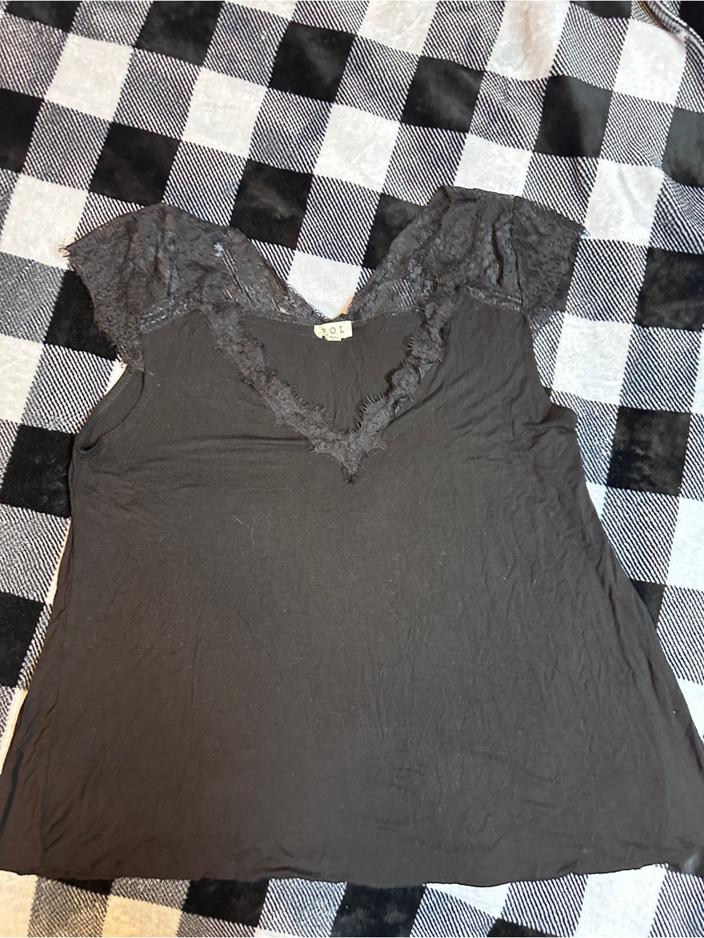 POL Black Lace-Trim V-Neck Camisole